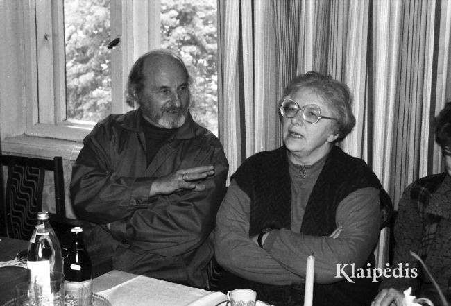 pavadinimas: Rašytojas Kostas Kaukas ir prof. Audronė Kaukienė, raktai: Kaukas Kaukienė