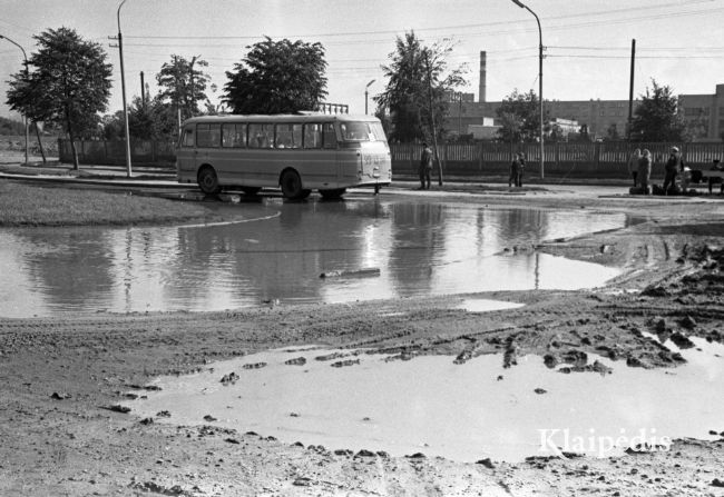 pavadinimas: Autob žiedas prie Sendvario, toliau-ATĮ 1. 1975, raktai:  