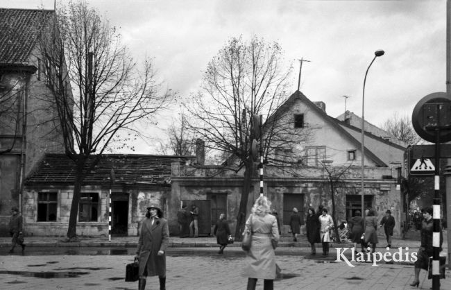 pavadinimas: Manto-Daukanto g., deš.-buvusi ledainė „Pingvinas