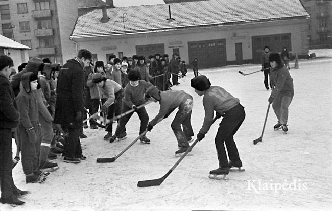 pavadinimas: Vaikų ledo ritulio komanda. 1968, raktai: ledo ritulys