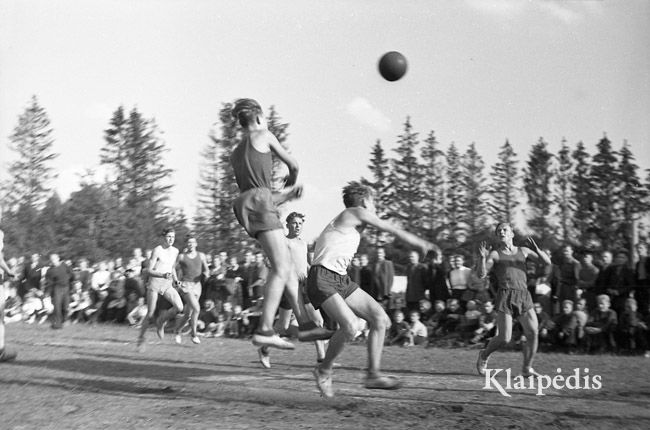 pavadinimas: Resp. rinkt. Šilutėje. 1955 m., raktai: lengvoji atletika krepšinis