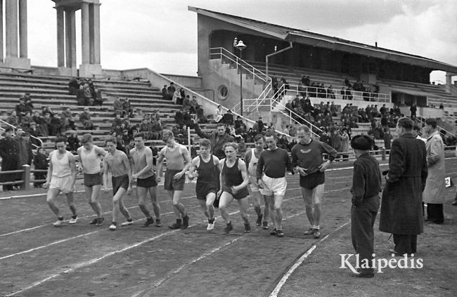 pavadinimas: Resp. l. atletikos pirmenybėse 1955 m., raktai: lengvoji atletika