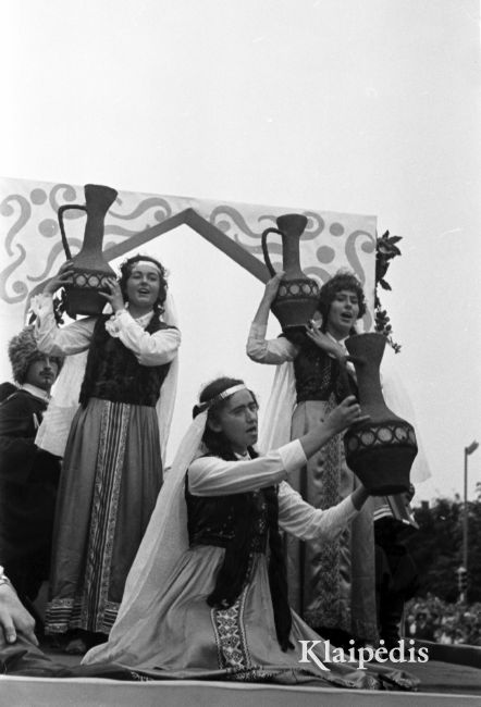 pavadinimas: Karnavalas, raktai:  